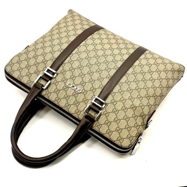 Gucci medium GG Handbag