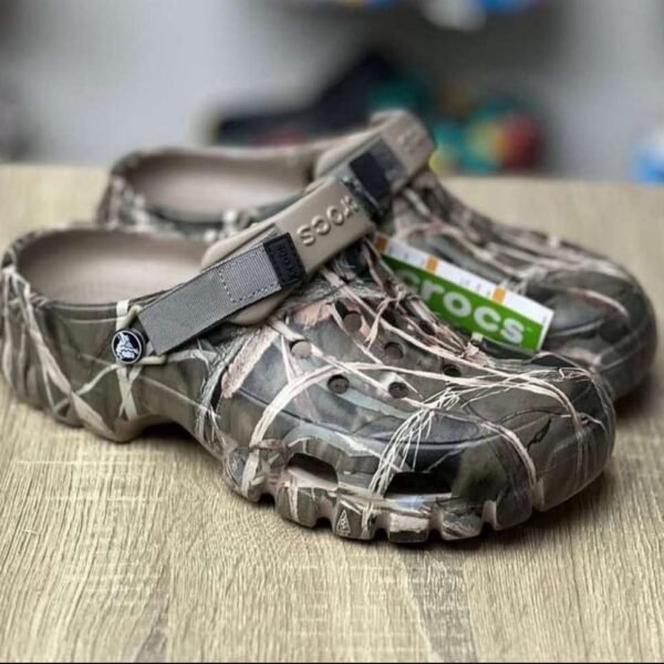 Camouflage Crocs