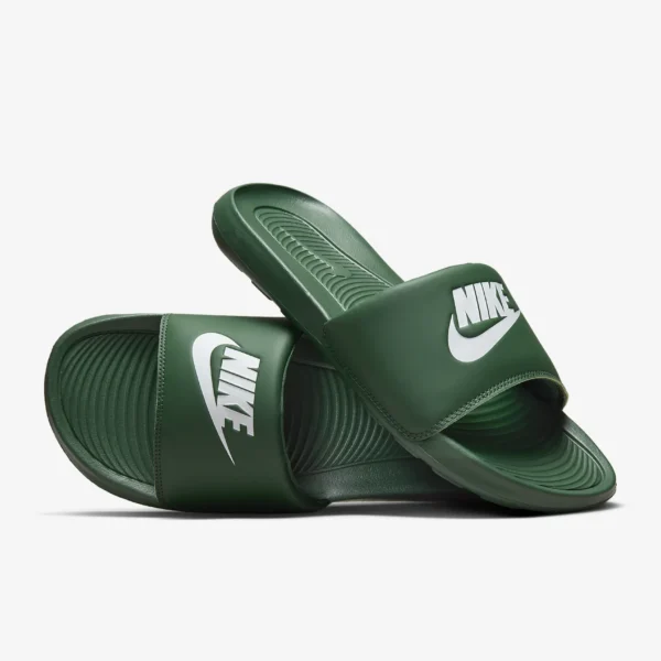 Nike Benassi JDI Slides