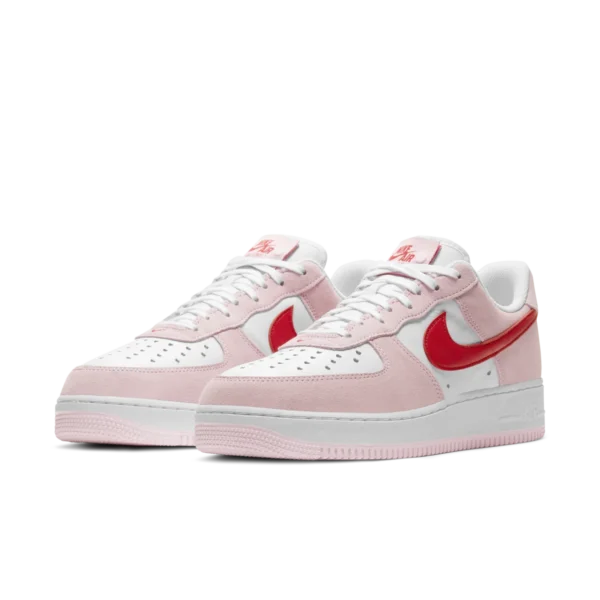 Nike Air Force 1 '07 "Valentine's Day"