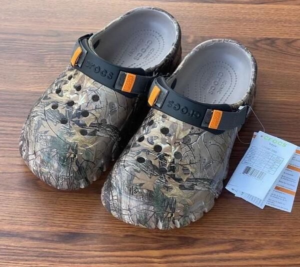 Camouflage Crocs
